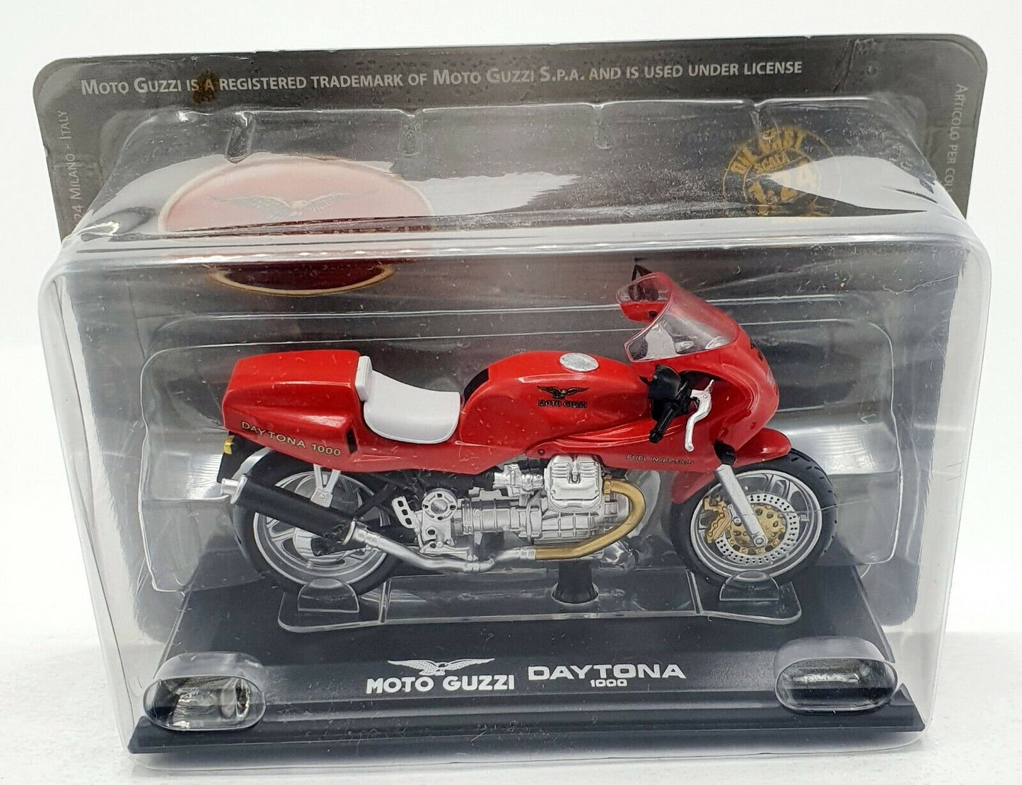 EBOND MOTO GUZZI Daytona 1000 - 1:24 - 0102.