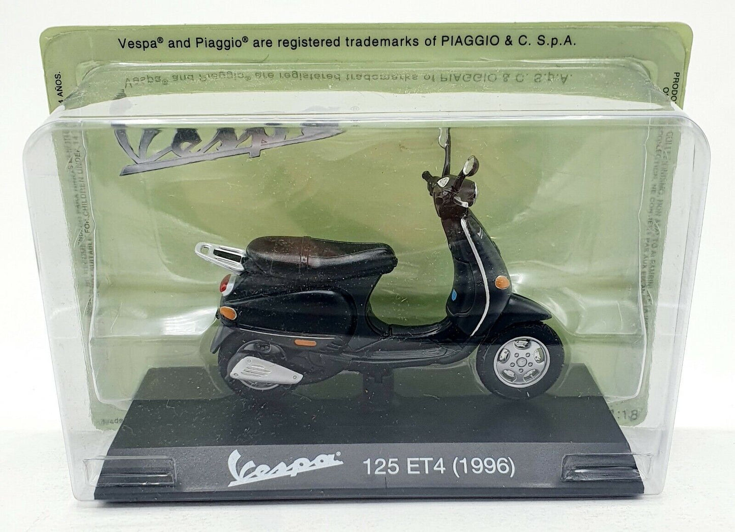 EBOND Moto Vespa 125 ET4 - 1996 - Die cast - 1:18 - 0077.