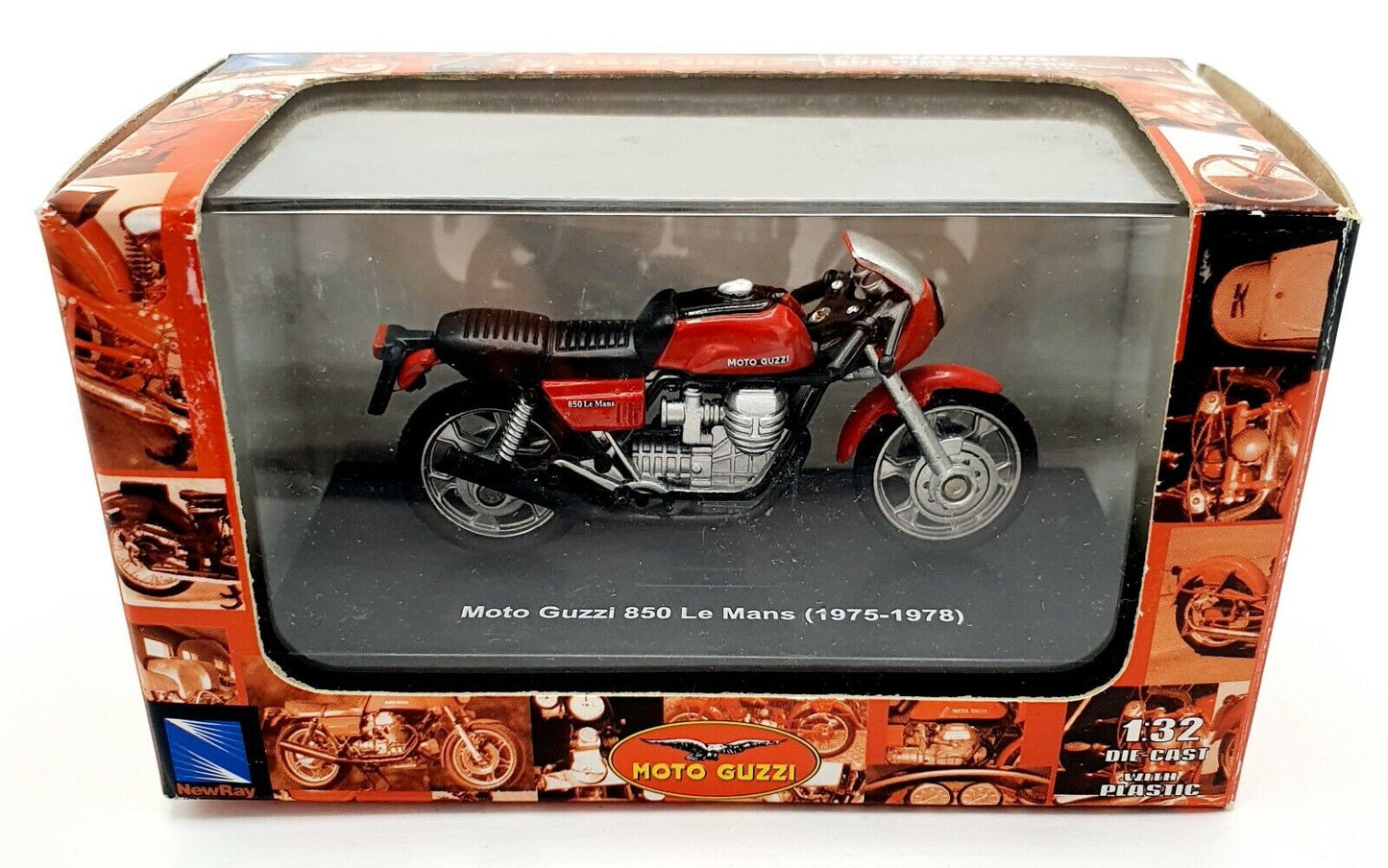 EBOND Moto Guzzi 850 Le Mans 1975 - 1978 - Die cast - 1:32 - 0114.