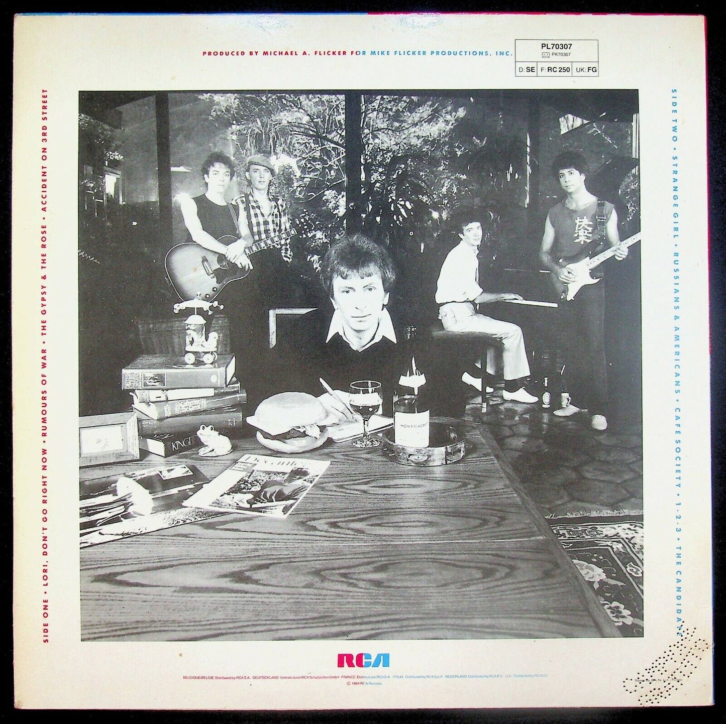 EBOND Al Stewart - Russians & Americans Vinile V063058