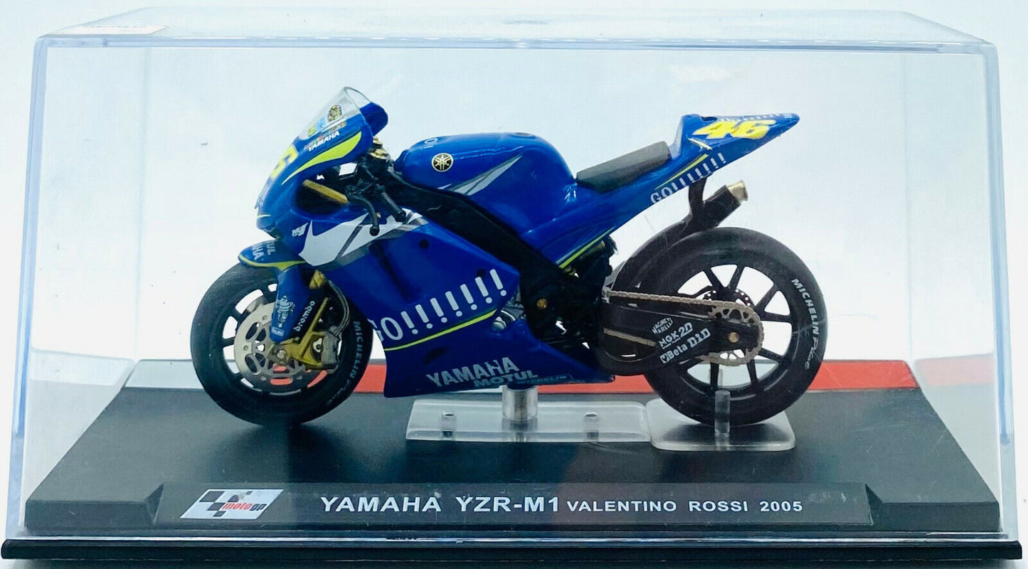 EBOND Modellino Moto Yamaha YZR-M1 Valentino Rossi - 2005 - 1:24 - 0272
