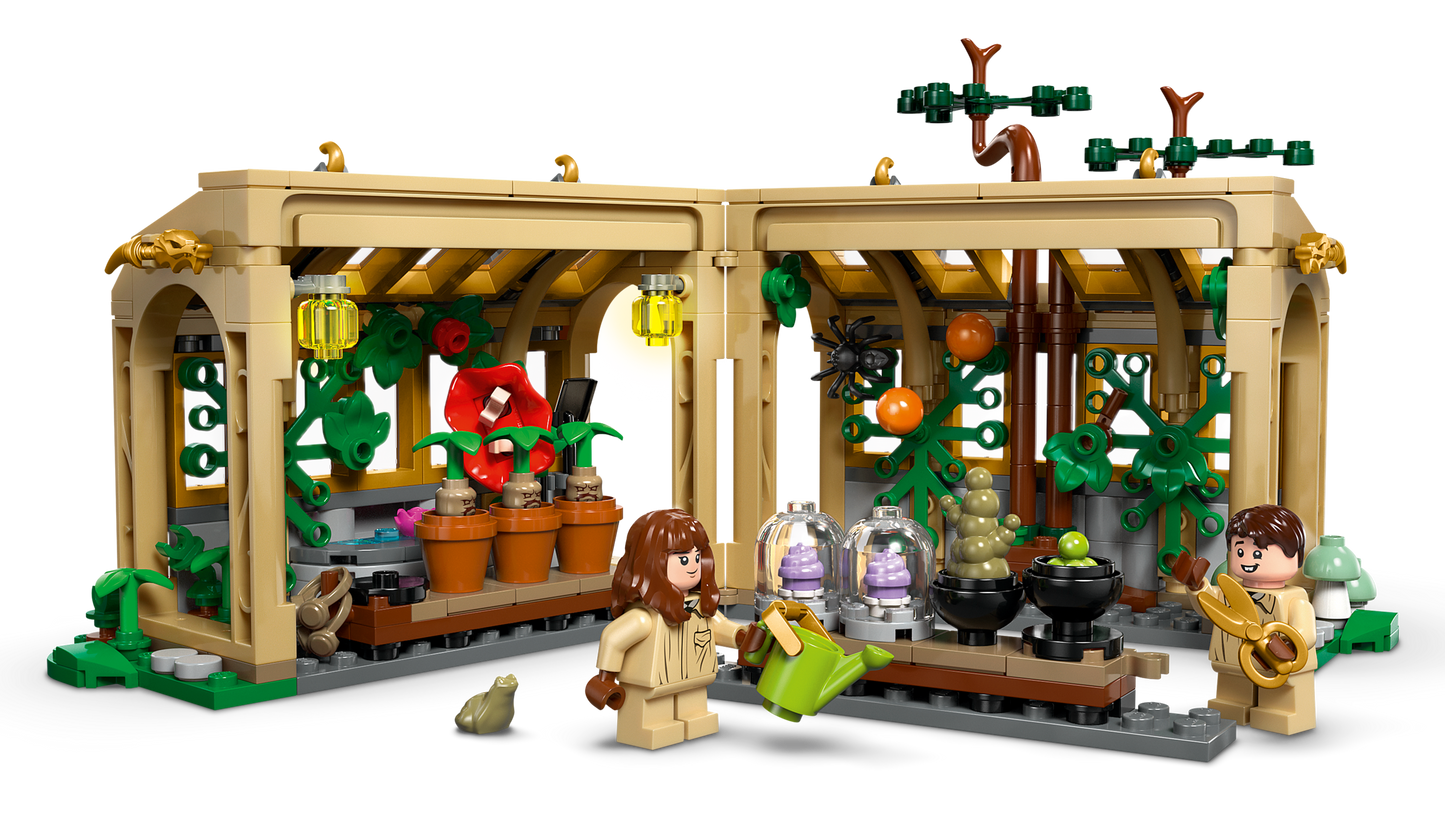 LEGO 76445 Castello di Hogwarts: lezione di erbologia