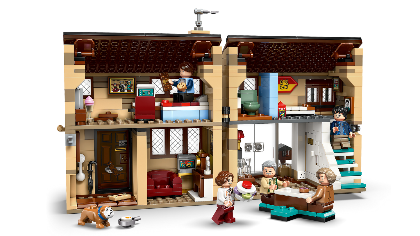 LEGO 76451 Privet Drive: la visita di zia Marge