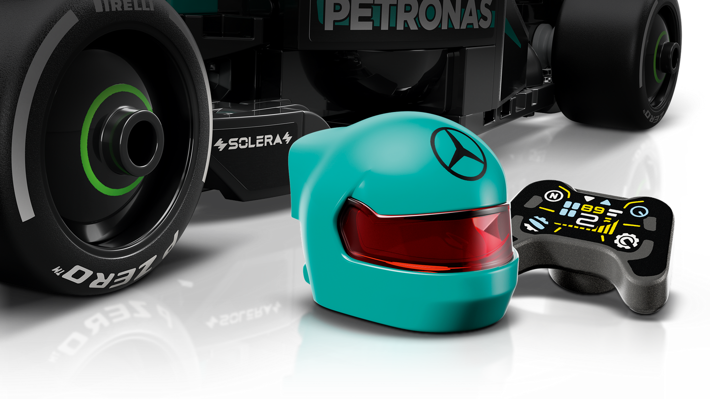 LEGO 77244 Auto da corsa Mercedes-AMG F1® W15