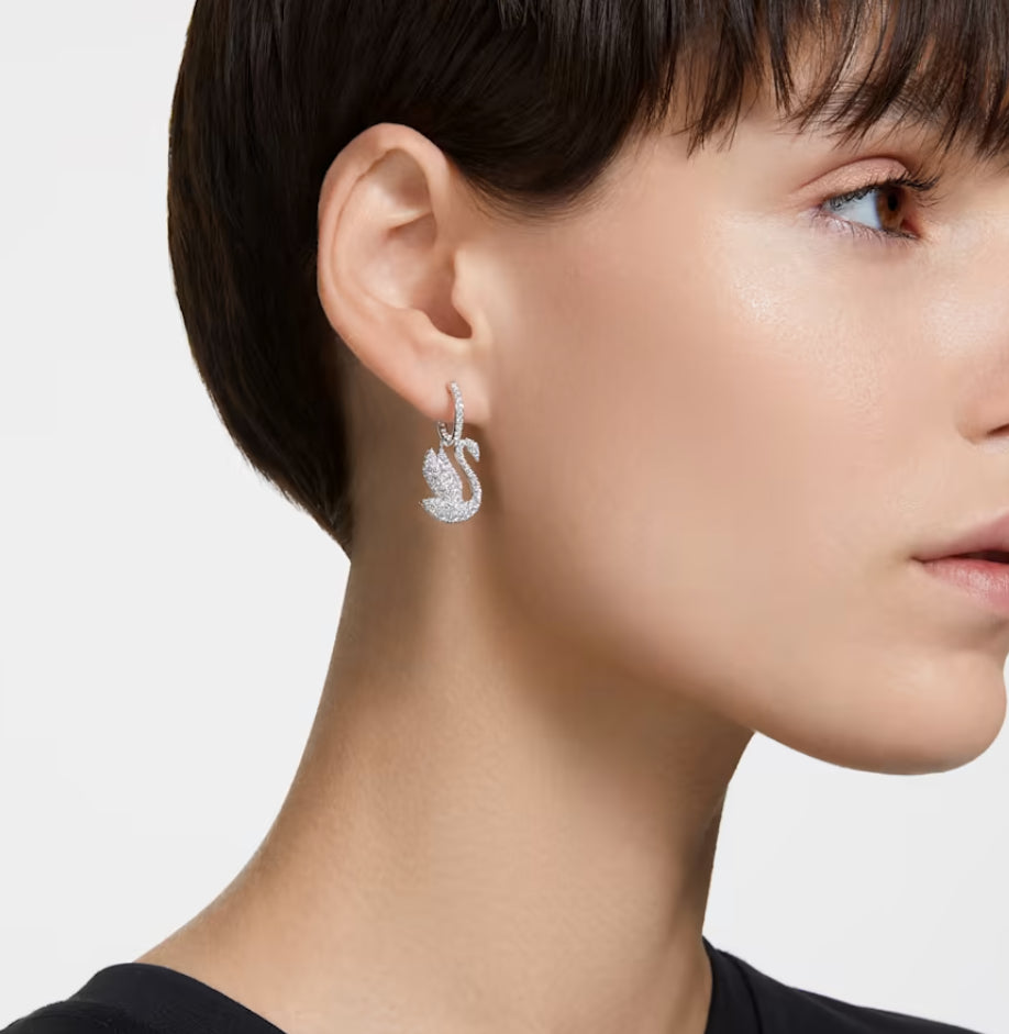 Swarovski 5647545 Orecchini pendenti Iconic Swan Cigno Bianchi Placcato Rodio