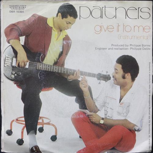 EBOND Partners - Give It To Me Vinile V010056