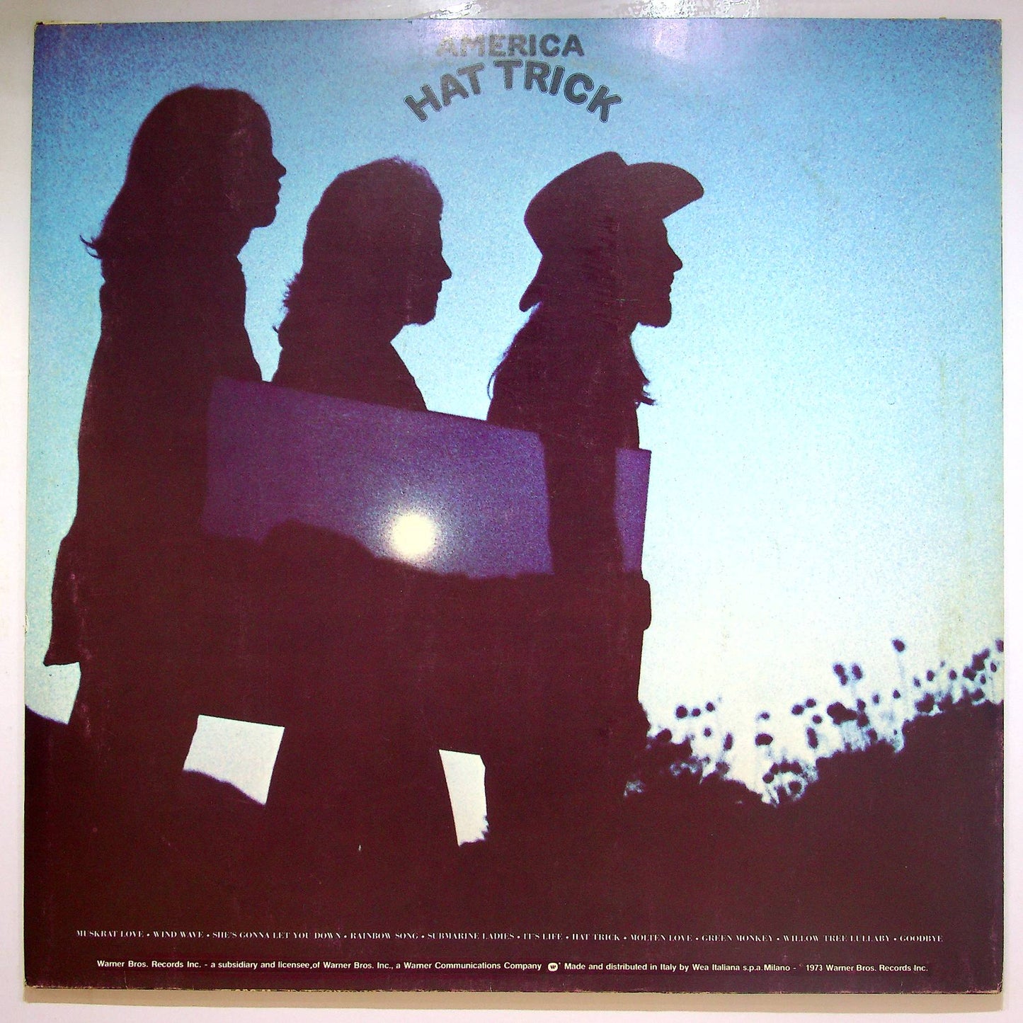 EBOND America - Hat Trick Vinile V067055