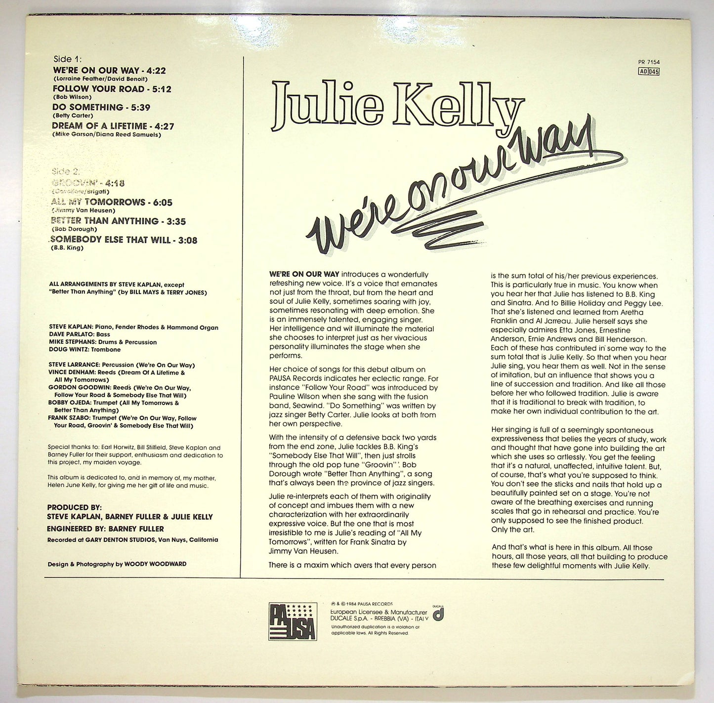 EBOND Julie Kelly - We're On Our Way Vinile V082102