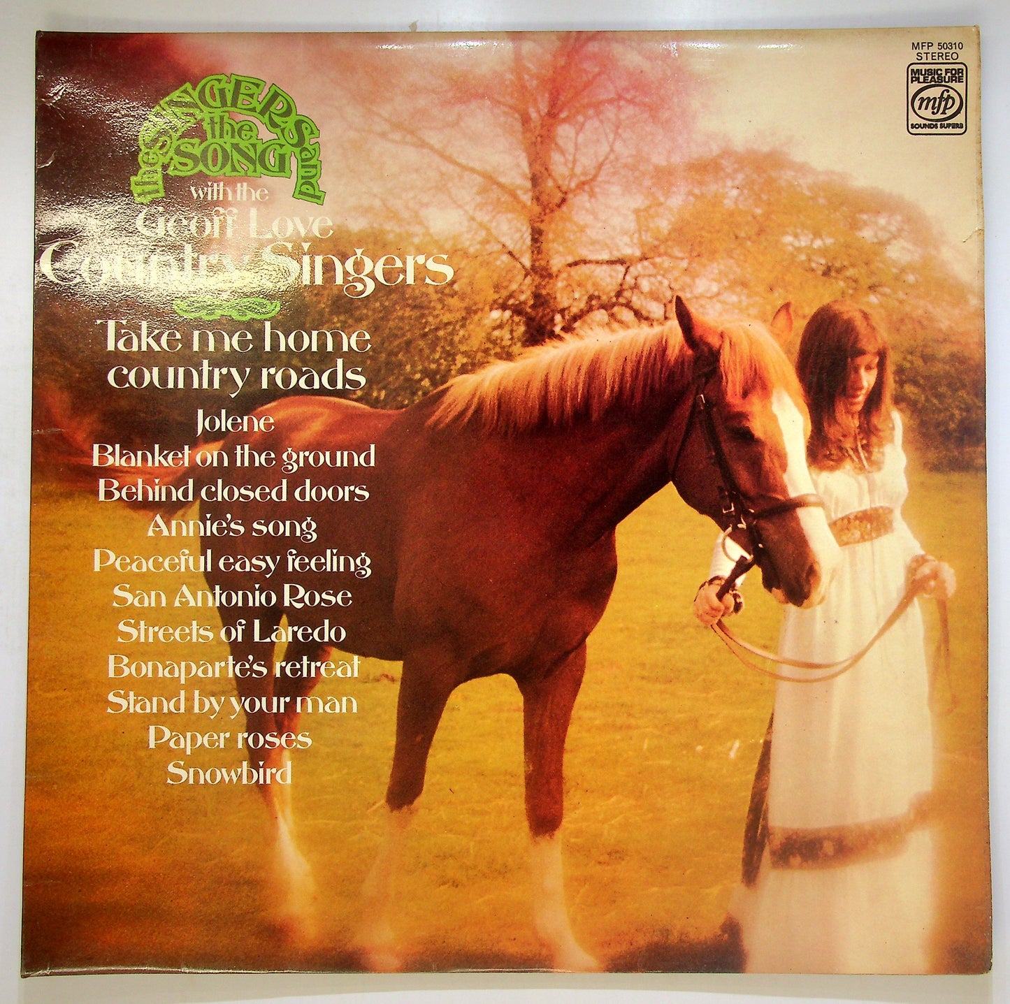 EBOND The Geoff Love Country Singers - Take Me Home Country Roads Vinile V088124