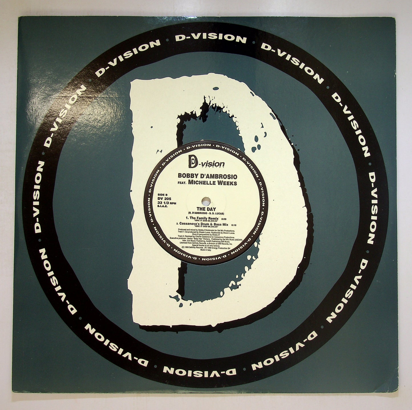 EBOND Bobby D'Ambrosio Feat. Michelle Weeks - The Day Vinile V091072