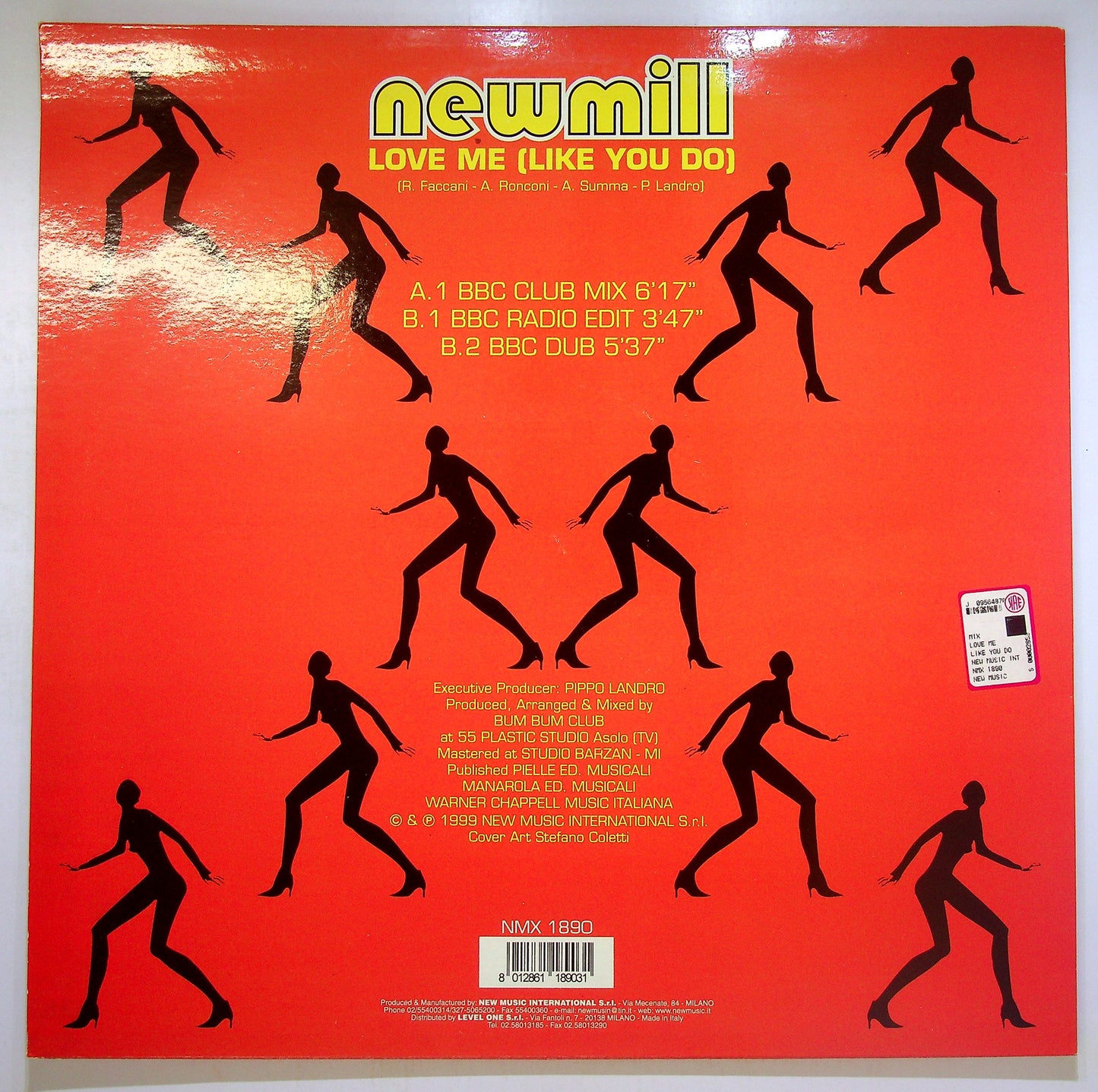 EBOND Newmill - Love Me (Like You Do) Vinile V091098