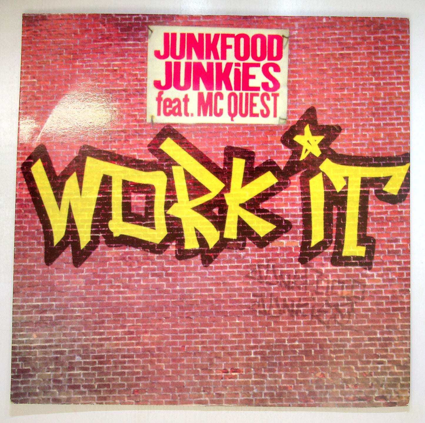 EBOND Junkfood Junkies Feat. MC Quest - Work It Vinile V093021