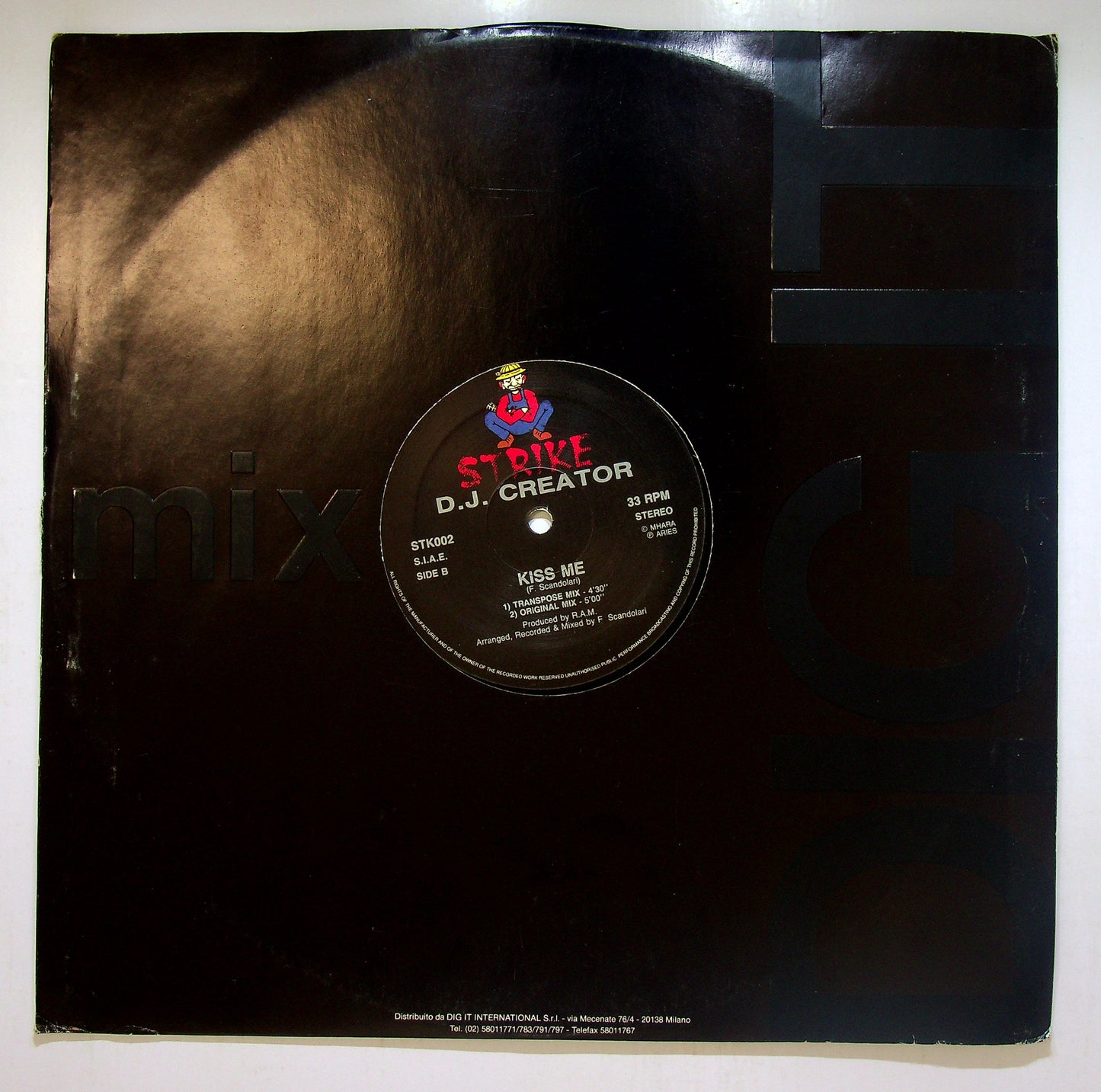 EBOND D.J. Creator - Kiss Me Vinile V109109