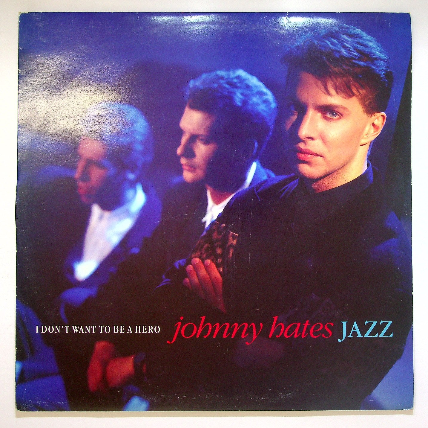 EBOND Johnny Hates Jazz - I Don't Want To Be A Hero Vinile V117130