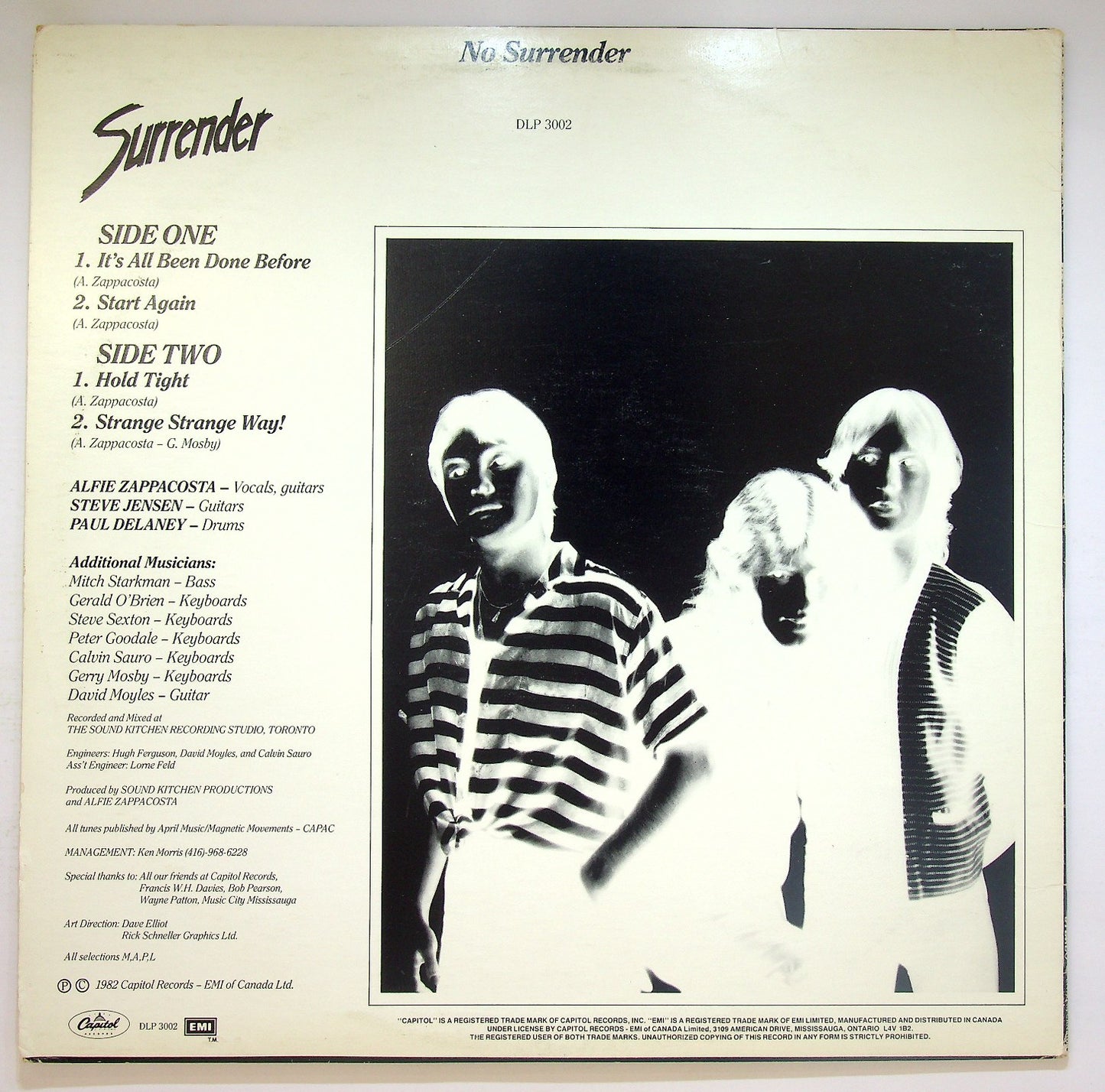 EBOND Surrender - No Surrender Vinile V122149