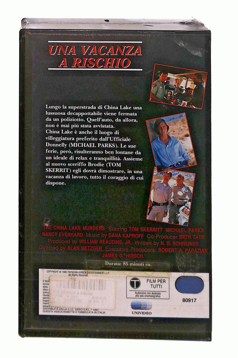 EBOND Una Vacanza a Rischio Universal Cic VHS VH002634