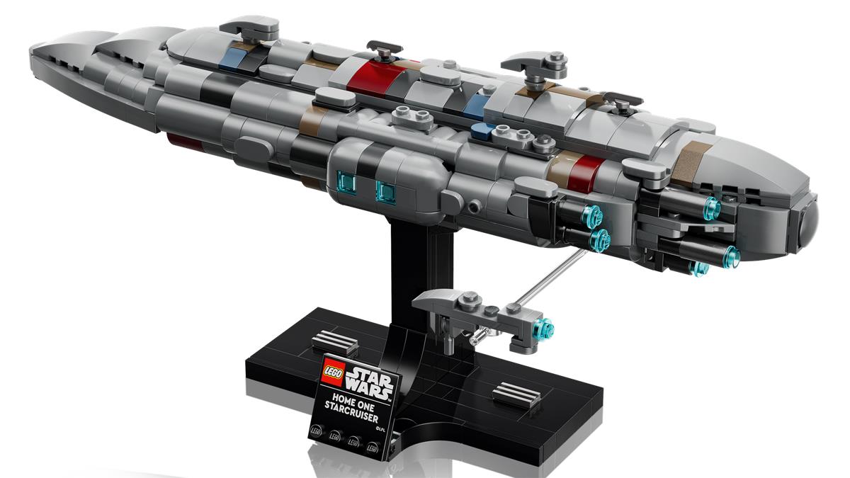 LEGO 75405 Starcruiser Home One