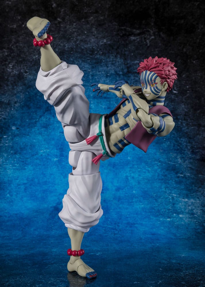 Demon Slayer: Kimetsu no Yaiba S.H.Figuarts Action Figure Akaza 15 cm P034368