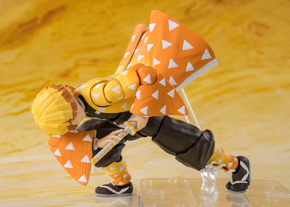 Demon Slayer: Kimetsu no Yaiba S.H.Figuarts Action Figure Zenitsu Agatsuma 14 cm P034369