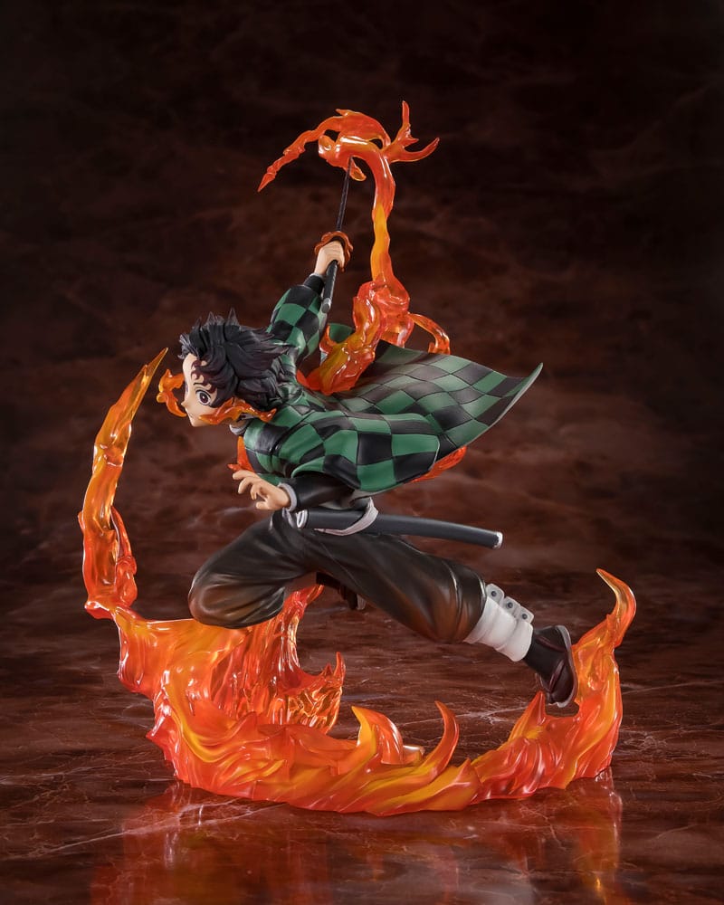 Demon Slayer: Kimetsu no Yaiba FiguartsZERO PVC Statue Kamado Tanjiro (Kyojuro Rengoku's Sword Guard Ver.) 19 cm P034423