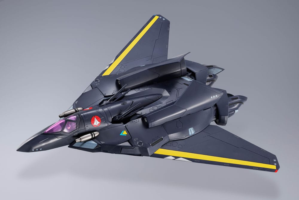 Macross 7 DX Chogokin Action Figure VF-17S Nightmare Stealthvalkyrie (Gamlin Kizaki use) 25 cm P065173