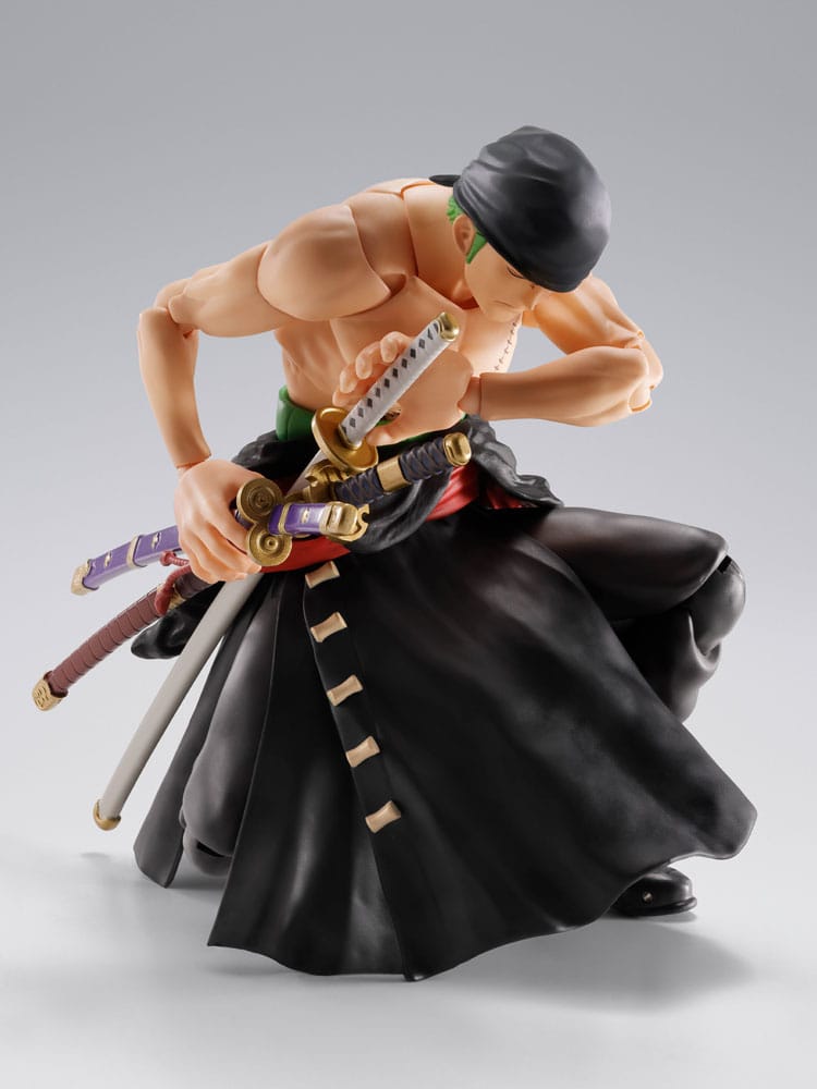 One Piece S.H.Figuarts Action Figure Roronoa Zoro The King of Hell 15 cm P065588