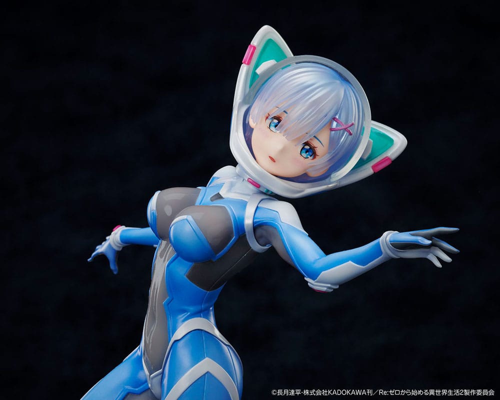 Re:Zero Starting Life in Another World PVC Statue 1/7 Rem A×A SF Space Suit 26 cm P035165