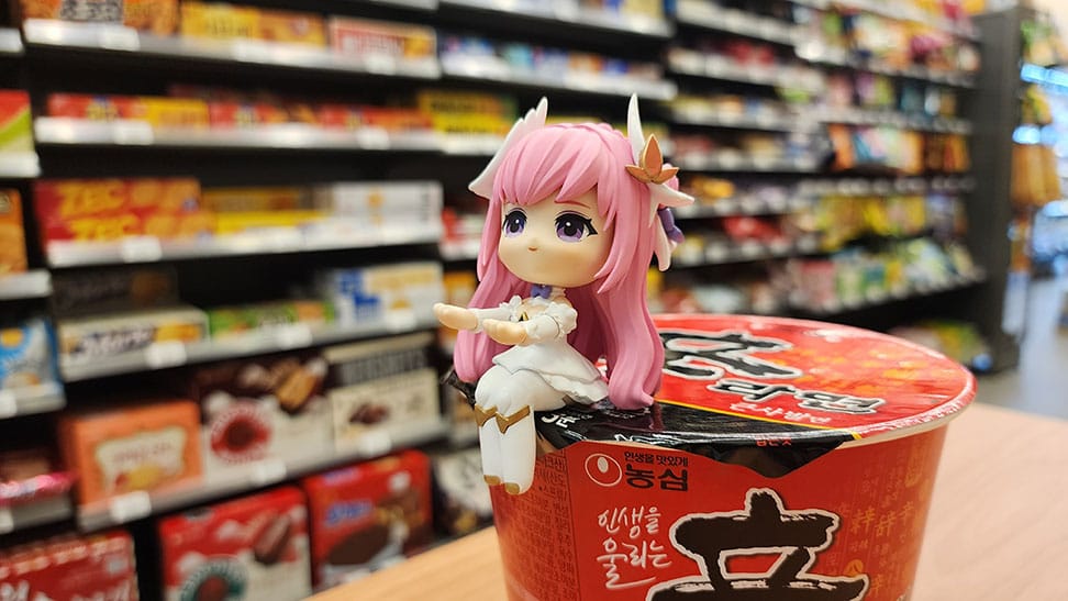 Goddess of Victory: Nikke Cup Noodle Holder PVC Statue Dorothy 9 cm P035708