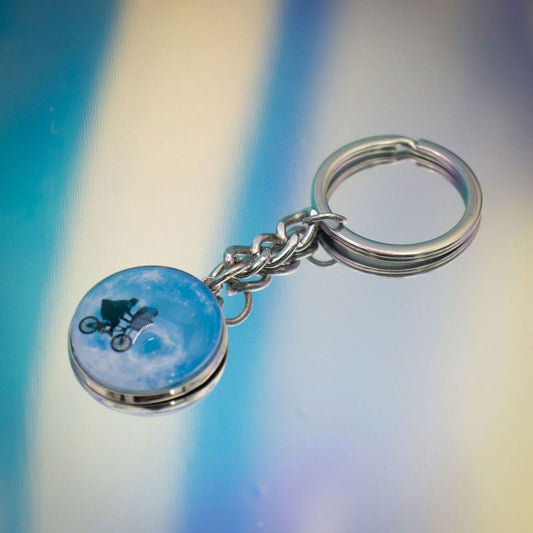 E.T. the Extra-Terrestrial Keychain Moon Limited Edition P040654