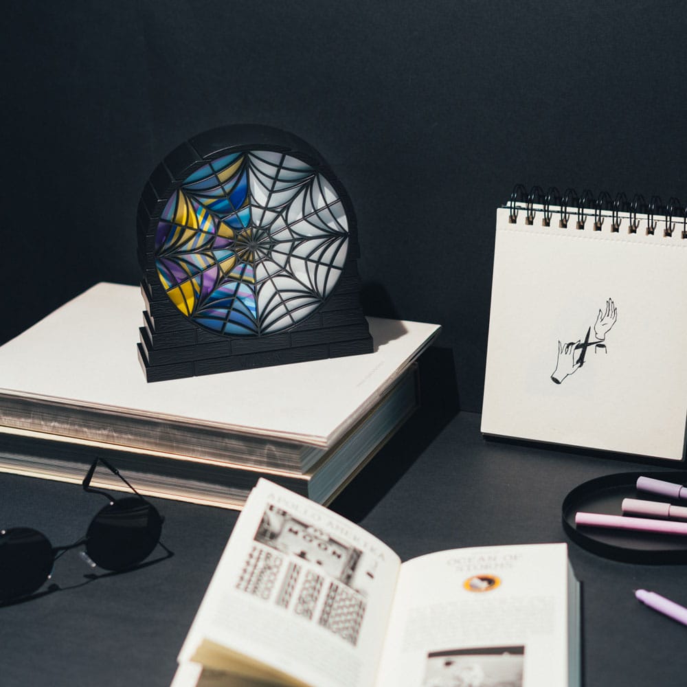 Wednesday Lamp with USB-C Ophelia Hall Window P069352