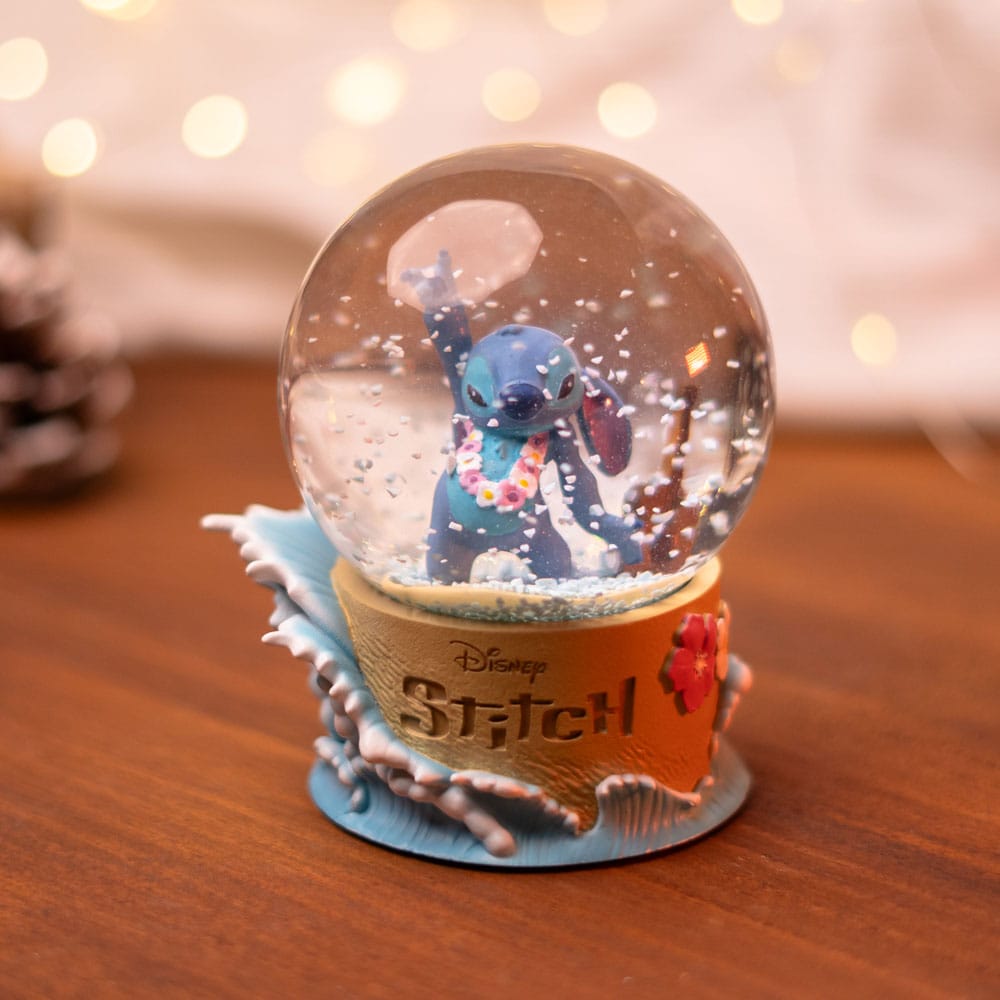 Stitch Snow Globe P069292