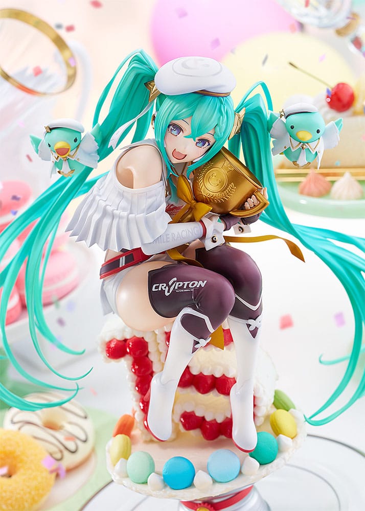 Hatsune Miku Characters PVC Statue 1/6 Racing Miku: 2023 - 15th Anniversary Ver. 26 cm P042388