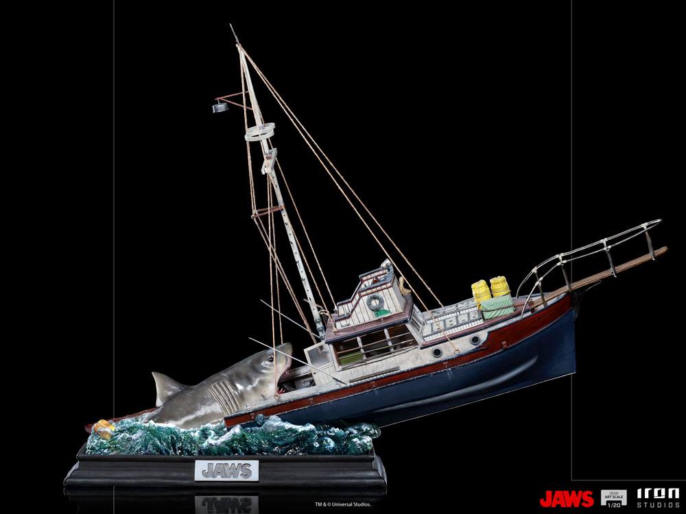 Jaws Demi Art Scale Statue 1/20 Jaws Attack 104 cm P045058