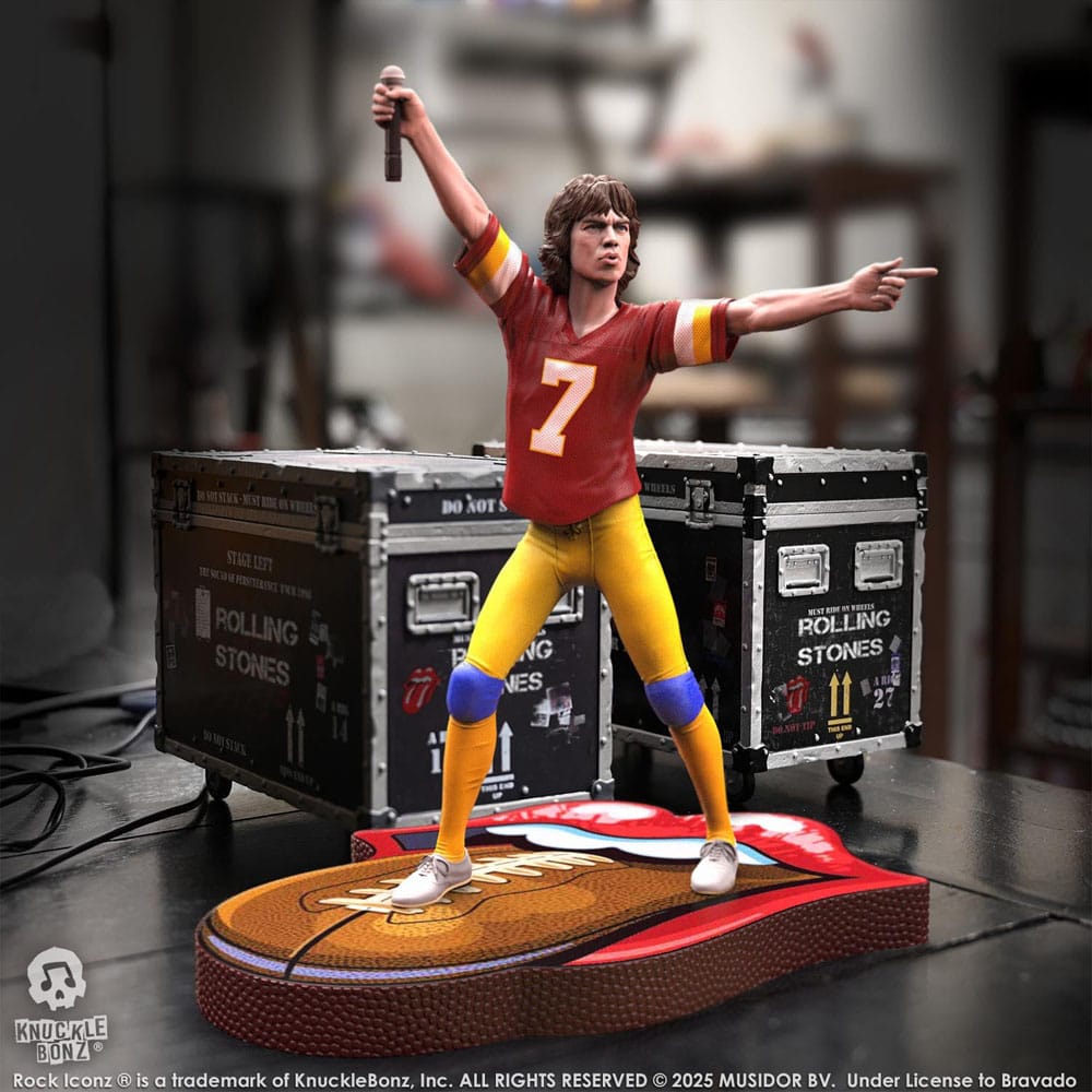 Rolling Stones Rock Iconz Statue Mick Jagger US Tour 1981 (Burgundy Jersey) 22 cm P047157