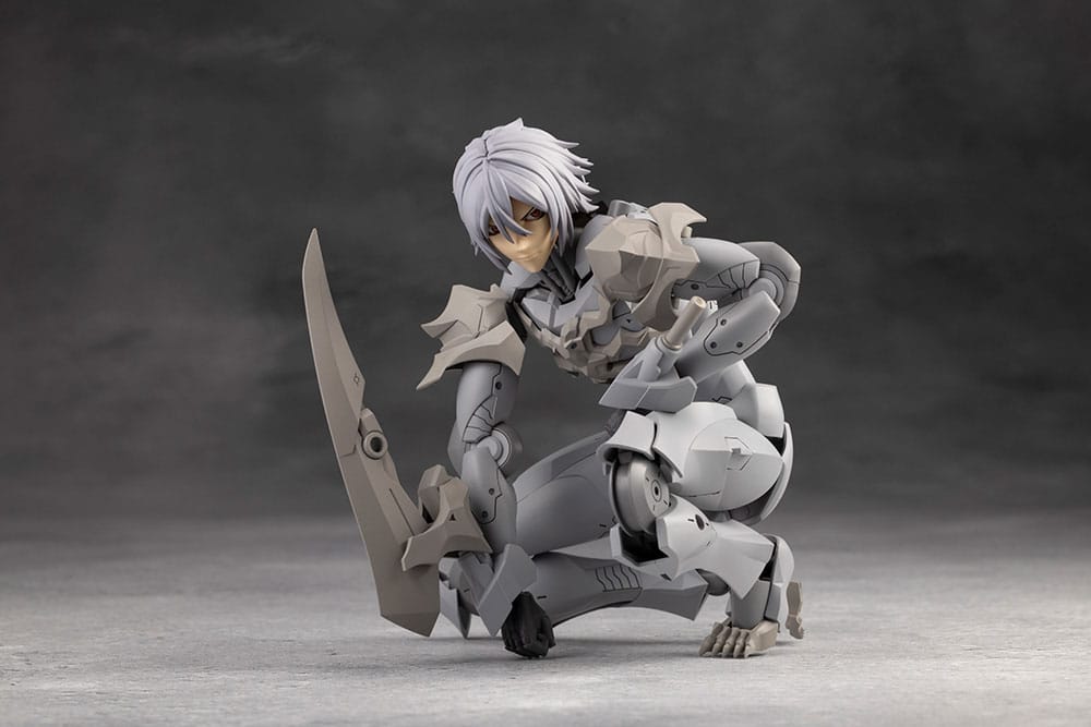Megalomaria Unlimited Universe Model Kit Zirconia 18 cm P047413
