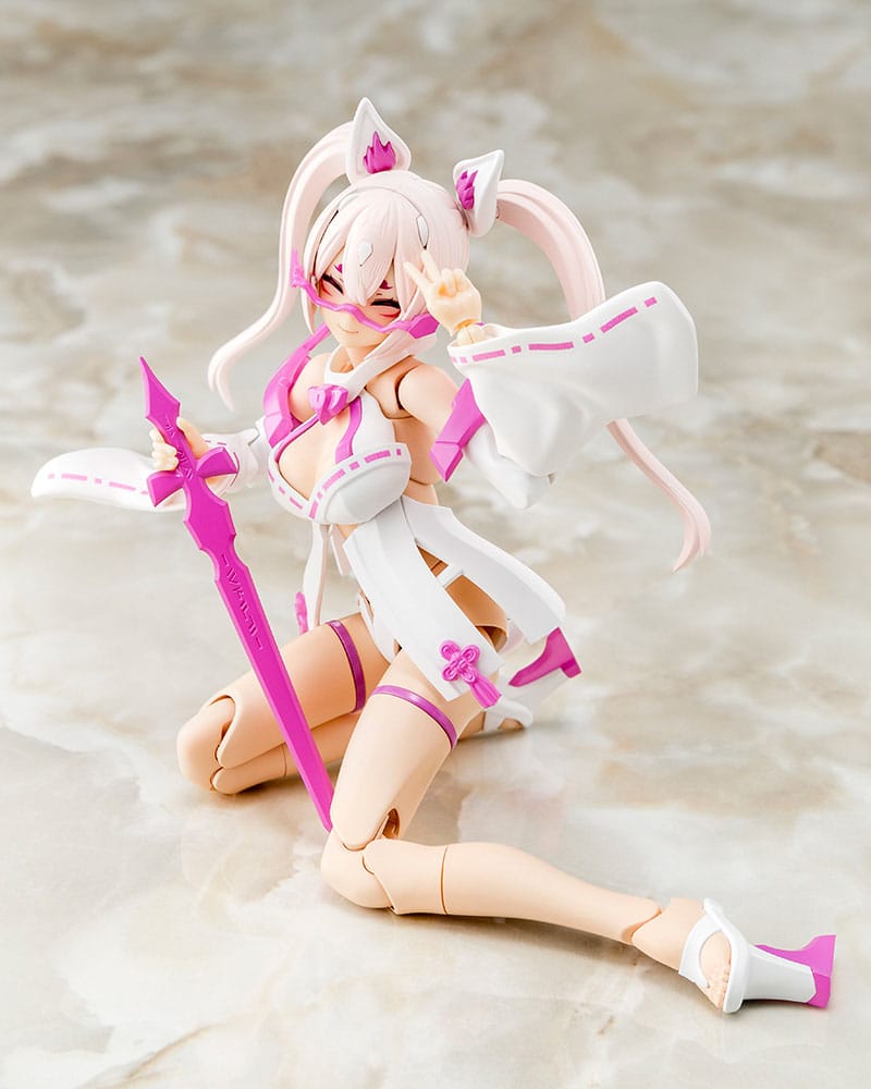 Megami Device Plastic Model Kit 1/1 Asra Nine-Tails Matsuri 14 cm P047572