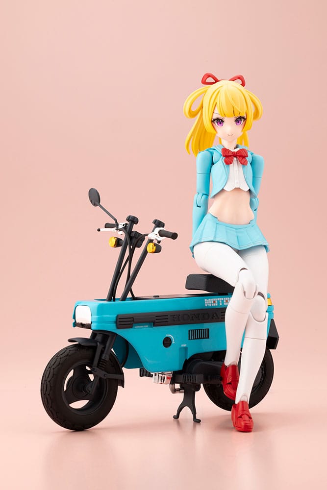 Megami Device Buster Doll Series Plastic Model Kit 1/1 Knight Alice with Honda AB12 Motocompo 15 cm P047597