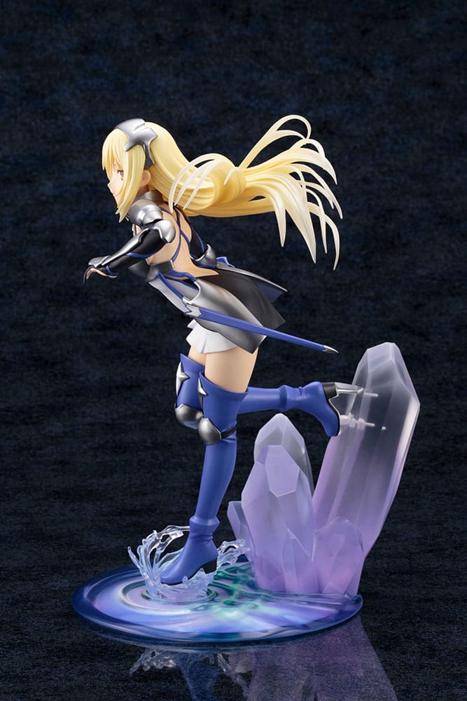 Sword Oratoria: Is it Wrong to Try to Pick Up Girls in a Dungeon? On the Side PVC Statue 1/7 Ais Wallenstein 24 cm P047736