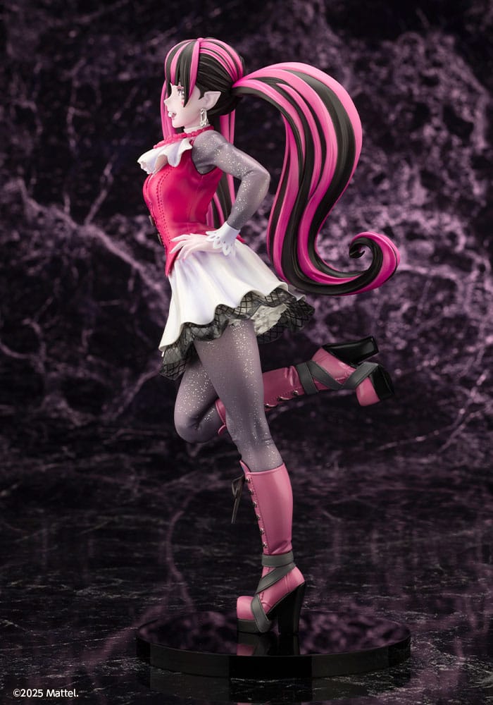 Monster High Bishoujo PVC Statue 1/7 Draculaura 26 cm P047756