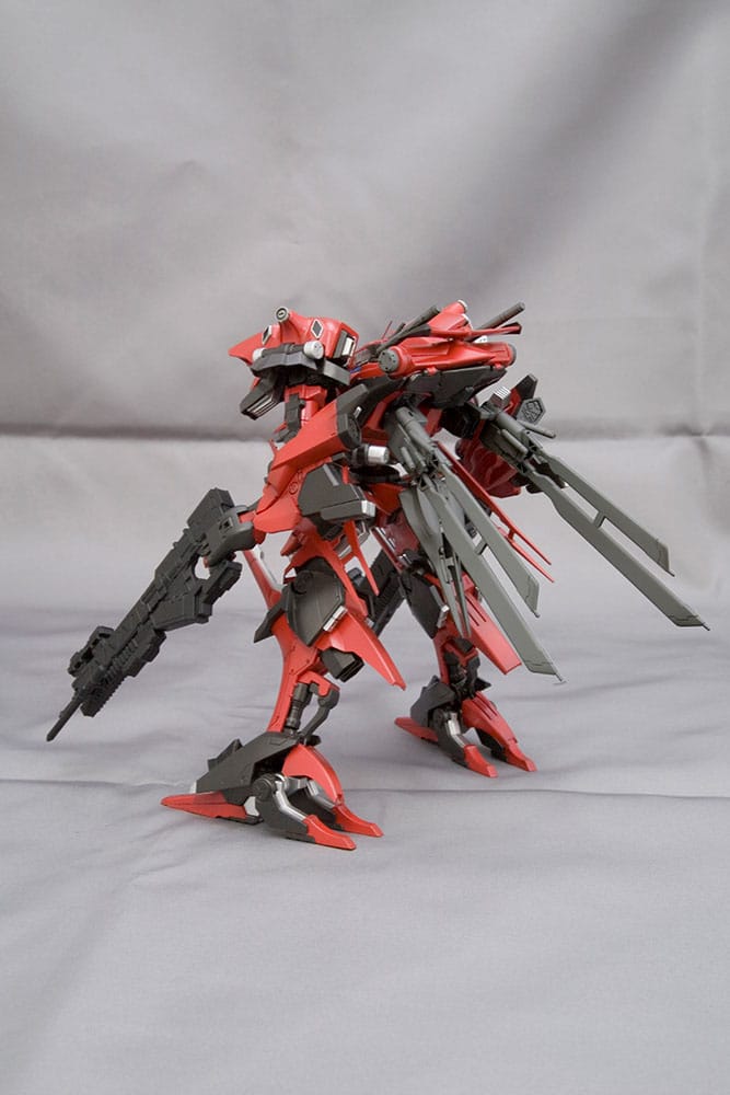 Armored Core Plastic Model Kit 1/72 Rayleonardo 03-Aaliyah Kpachar Full Package Versionn 14 cm P047792