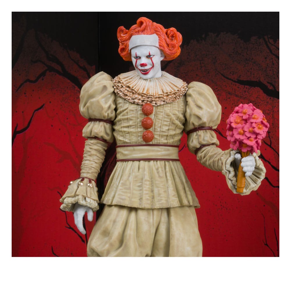 It: Welcome to Derry Movie Maniacs PVC Statue Pennywise (Flashback) (Gold Label) 16 cm P049526