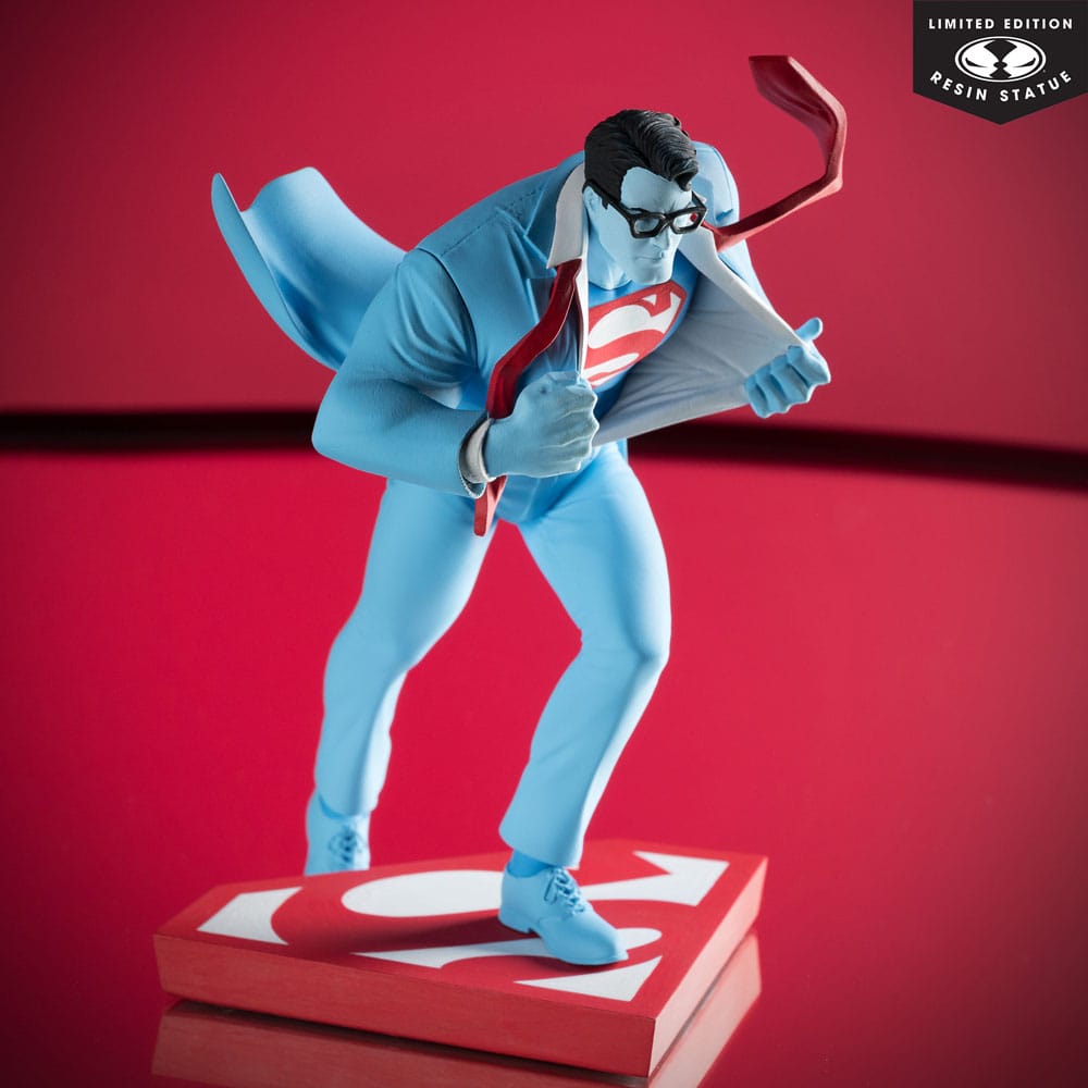 DC Direct Statue 1/10 Superman Red and Blue: Superman by Clayton Henry Limited Edition 16 cm P049853