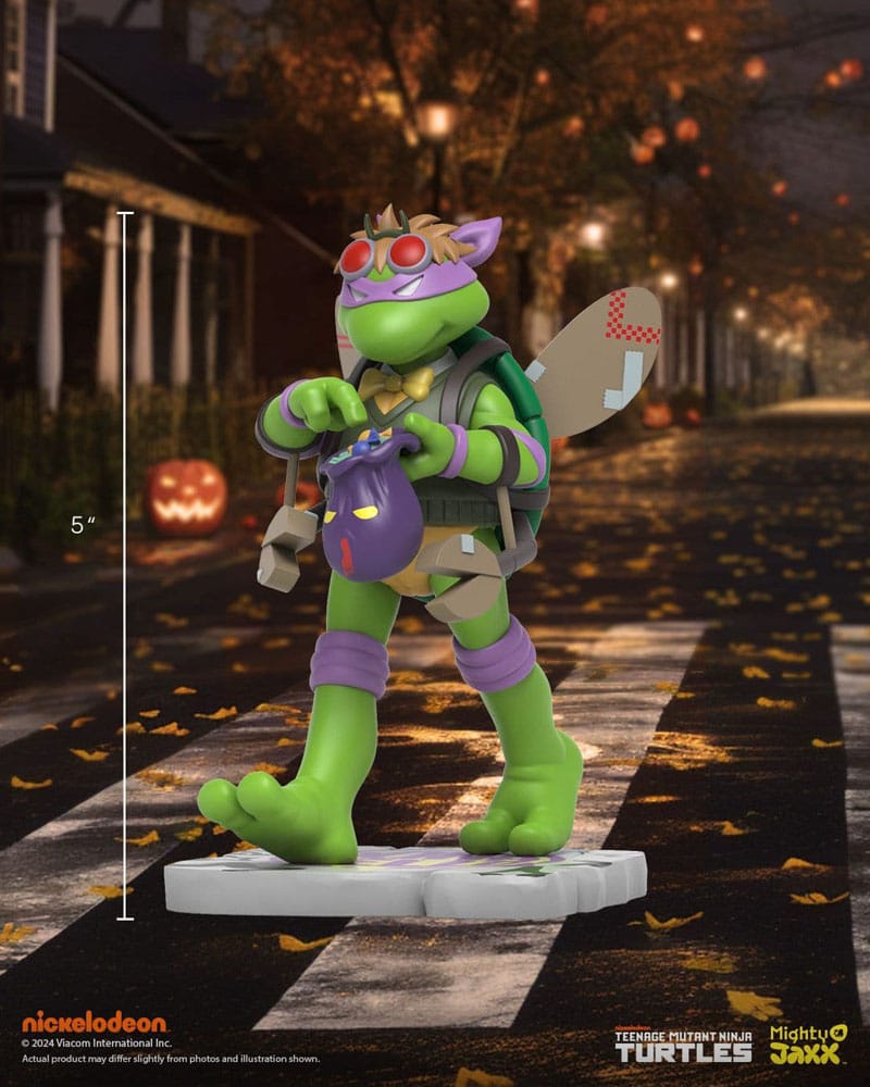 Teenage Mutant Ninja Turtles Figure Remixx Donatello Cowa-BOO-nga! Edition 15 cm