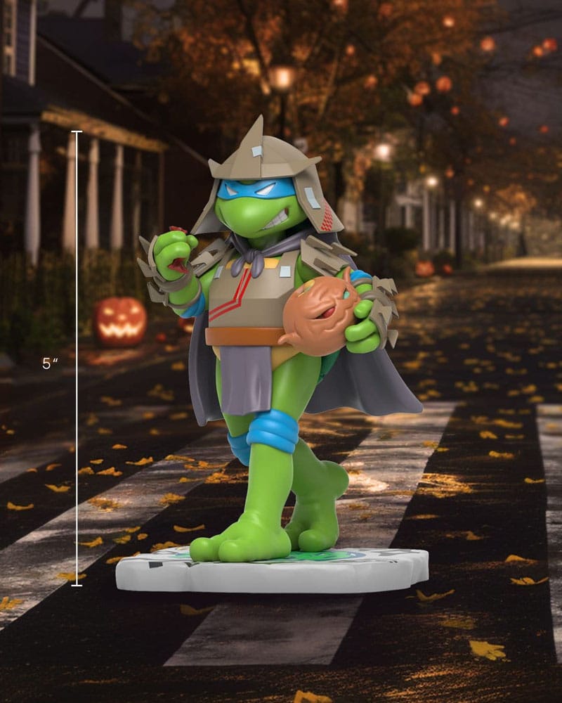 Teenage Mutant Ninja Turtles Figure Remixx Leonardo Cowa-BOO-nga! Edition 15 cm