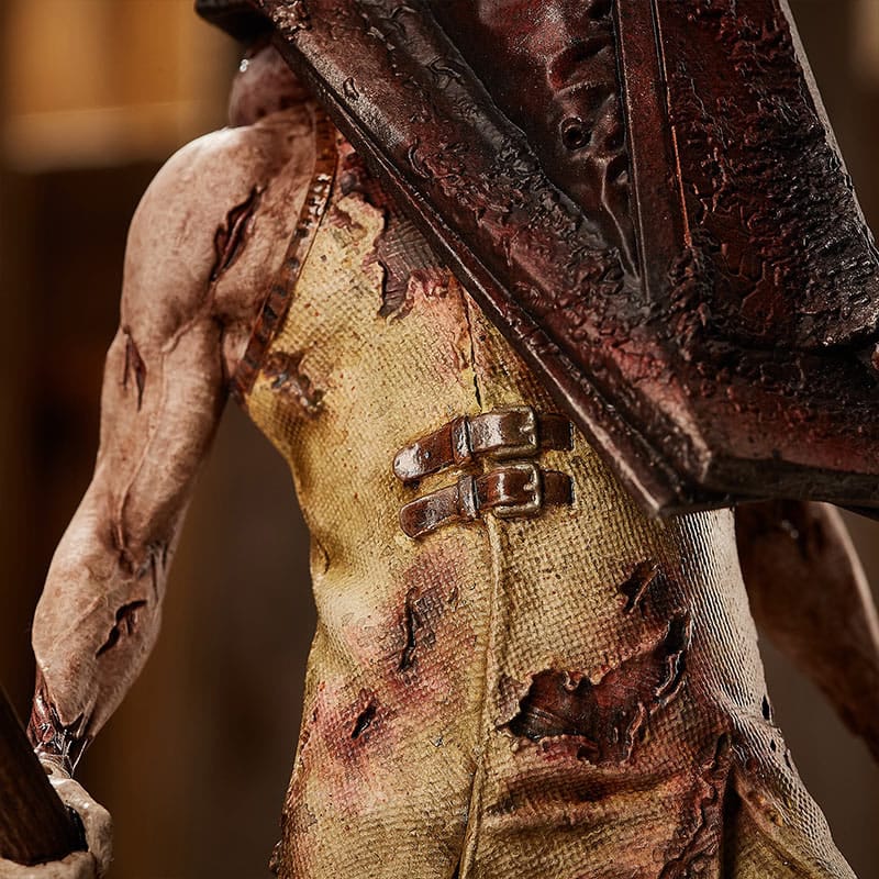Silent Hill PVC Statue Red Pyramid Thing 30 cm P053070
