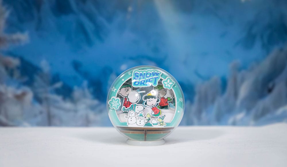 Peanuts Puremind Model Kit Wooden Theater Globe Snow Drift P054601