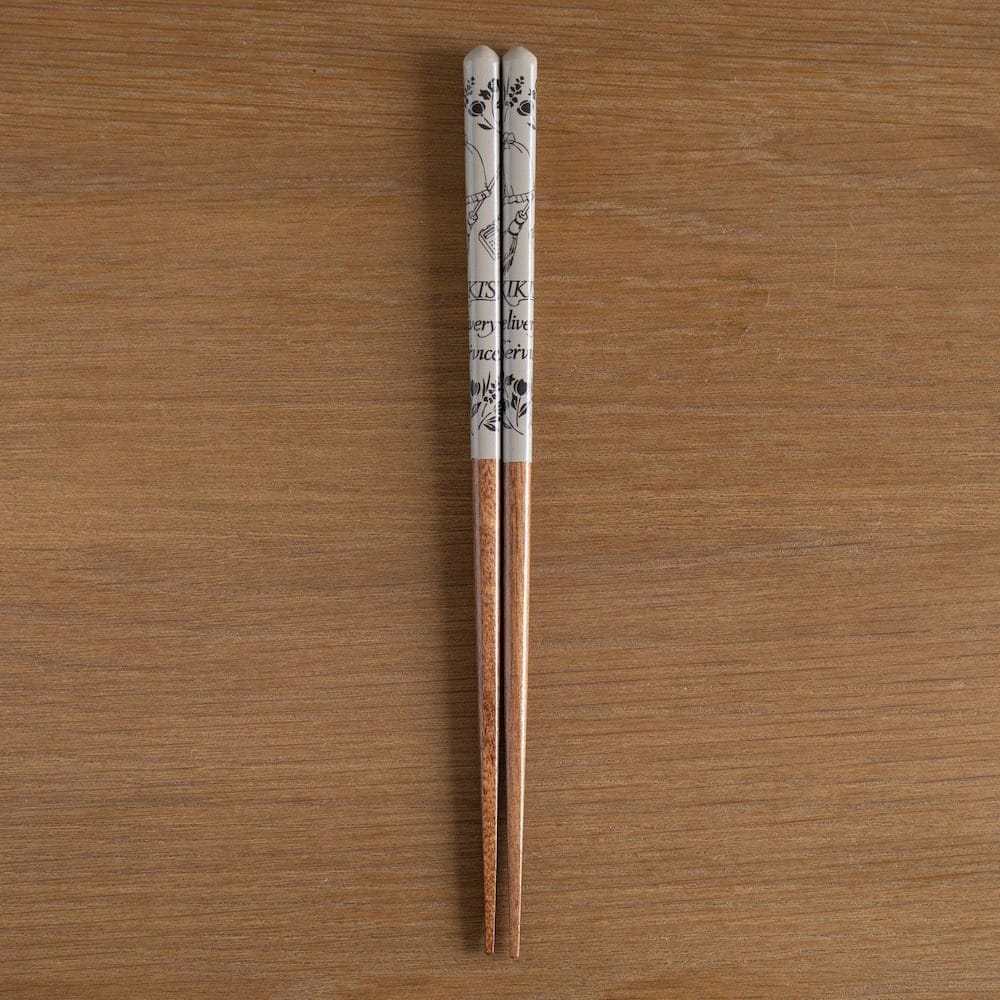 Studio Ghibli lacquered Chopsticks sketches Kiki delivery's service brown 21 cm P058864