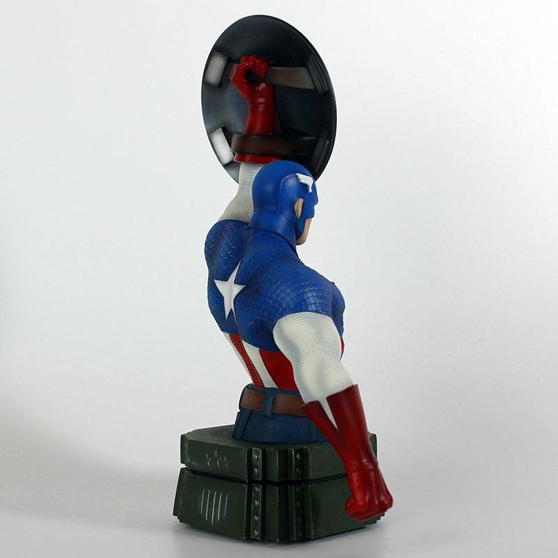 Marvel Bust Captain America 26 cm P059011