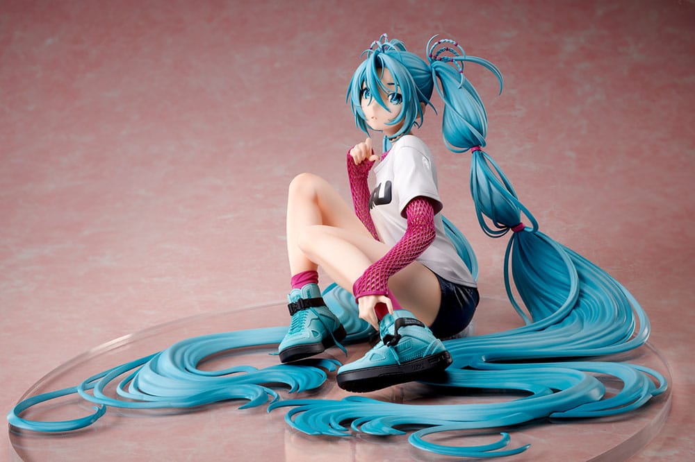 Hatsune Miku Statue 1/4 Yoneyama Mai The Latest Street Style "Cute" 17 cm P059884