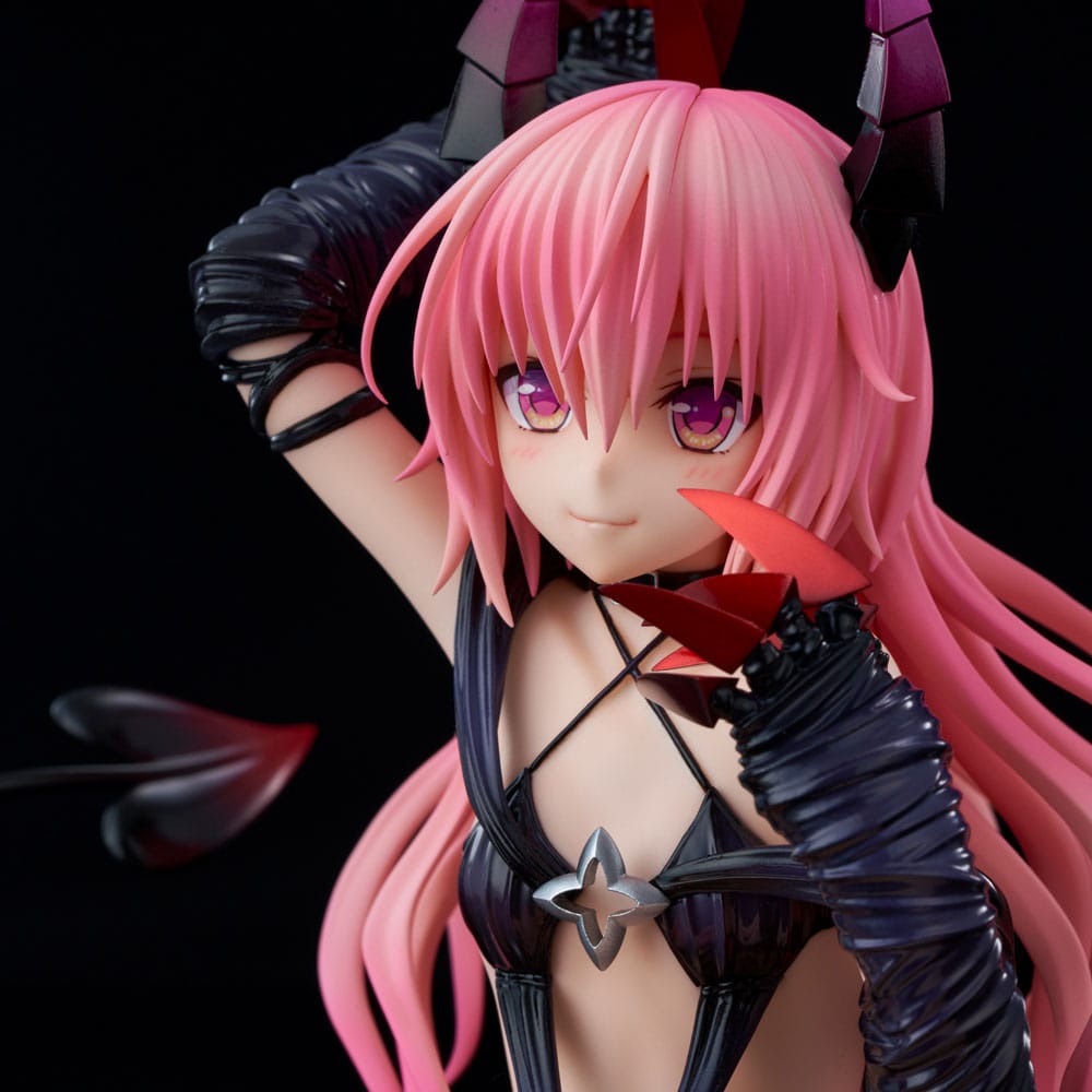 To Love-Ru Darkness PVC Statue 1/6 Nana Astar Deviluke Darkness Ver. 17 cm P062364